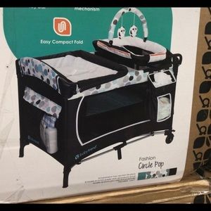 Baby bed with mattress